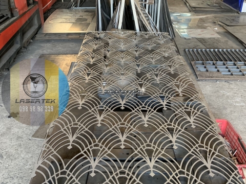 Vách ngăn inox 3mm